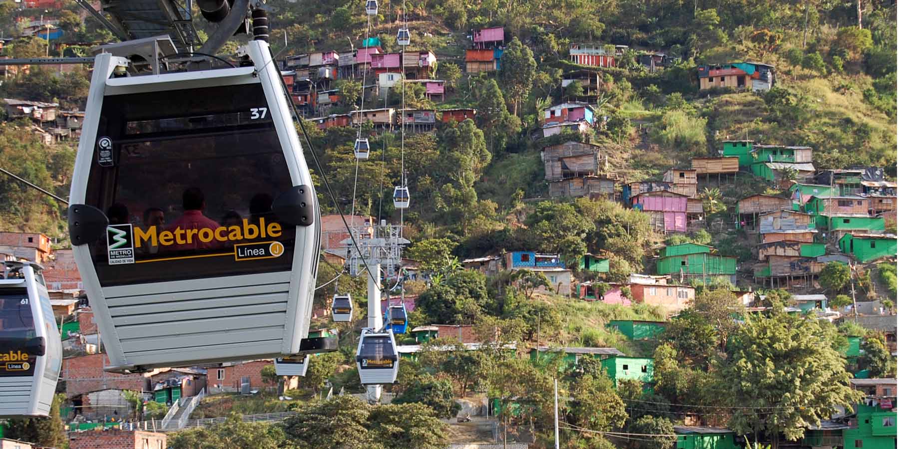 Teleféricos urbanos: movilidad e integración social desde las alturas