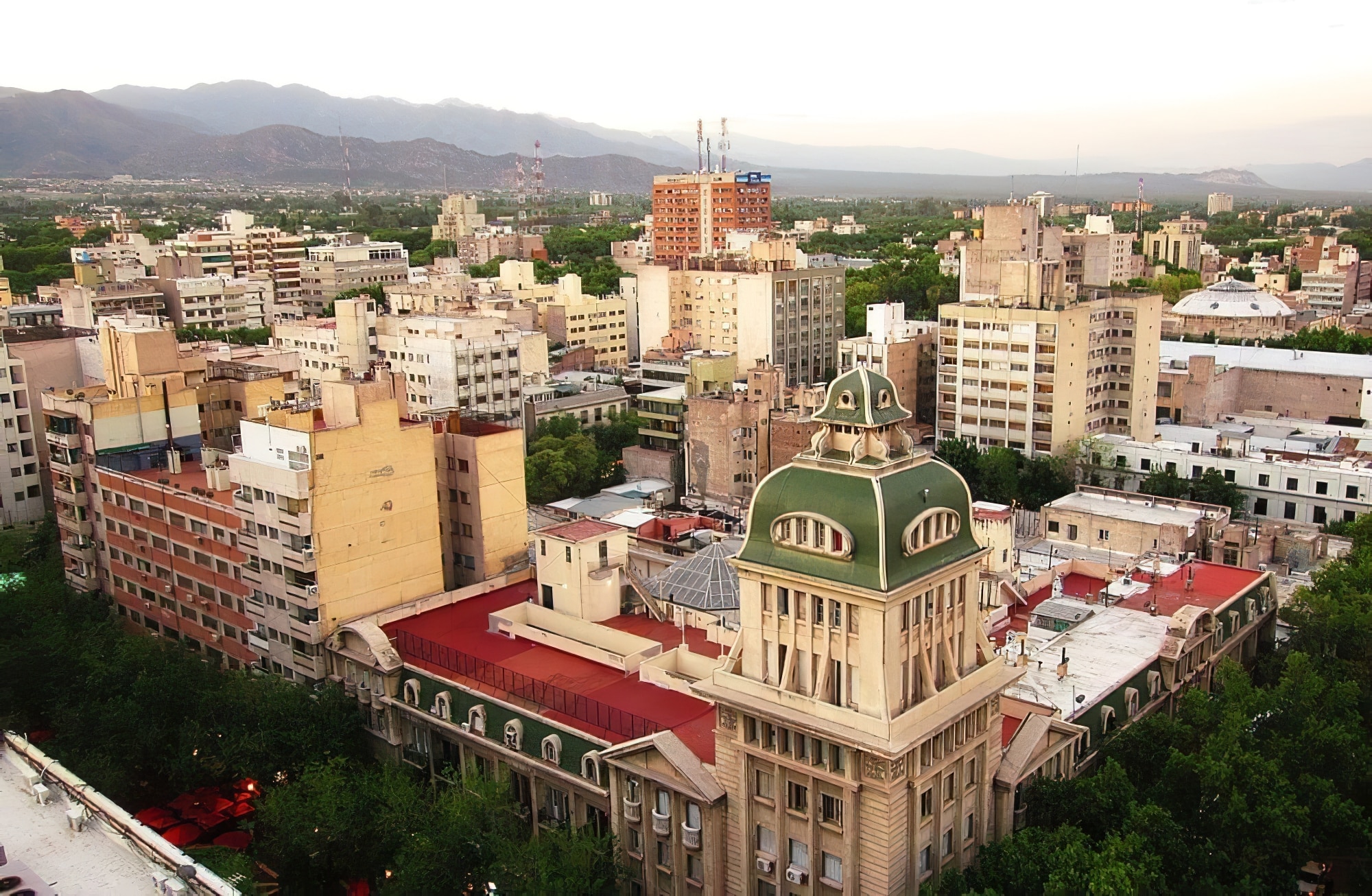 Mendoza impulsa iniciativas locales que promueven estrategias de triple impacto